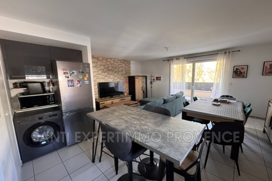 Appartement à vendre à Marseille 13e arrondissement — Vue sur la ville — photo 4