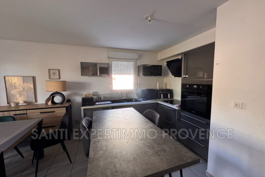 Appartement à vendre à Marseille 13e arrondissement — Vue sur la ville — photo 5