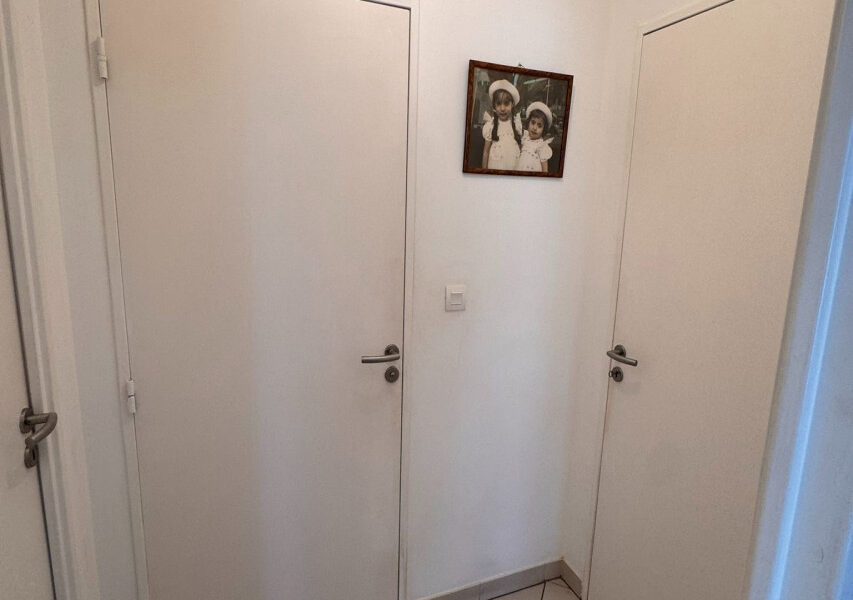 Appartement à vendre à Marseille 13e arrondissement — Vue sur la ville — photo 7