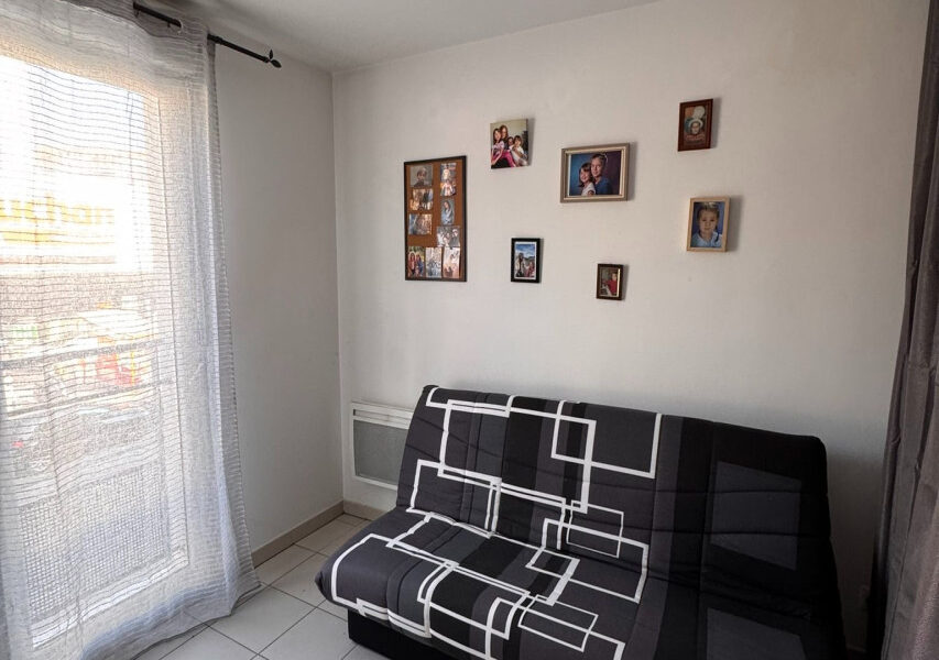 Appartement à vendre à Marseille 13e arrondissement — Vue sur la ville — photo 12