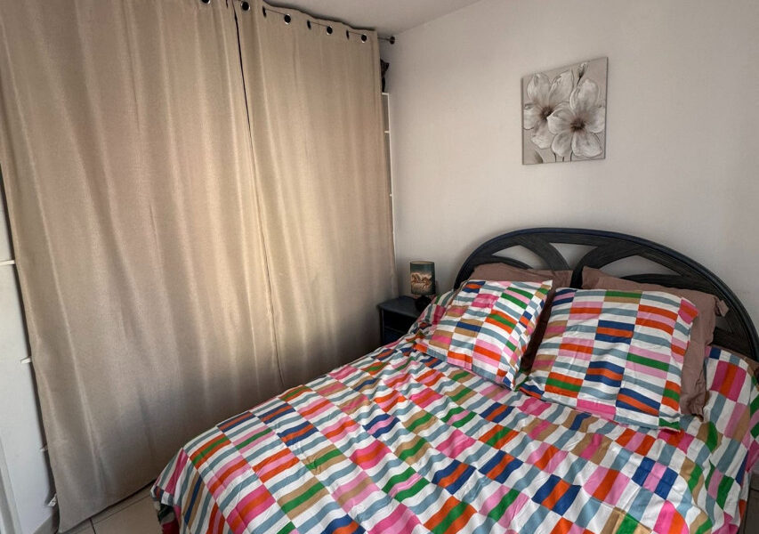 Appartement à vendre à Marseille 13e arrondissement — Vue sur la ville — photo 11