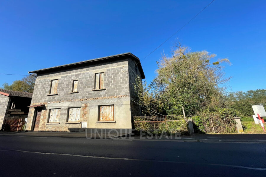 Maison à vendre à Courpière — Vue parc & jardin — photo 2