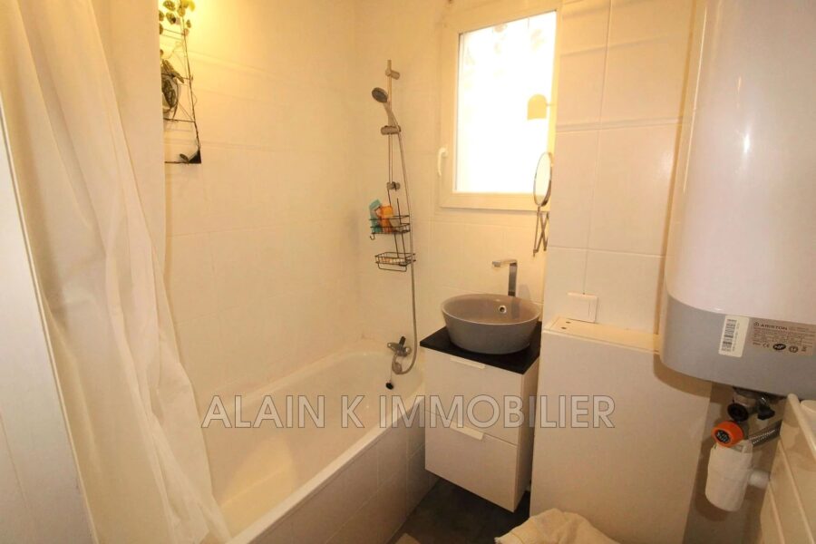 Appartement à vendre à Chaville — Vue parc & jardin — photo 7