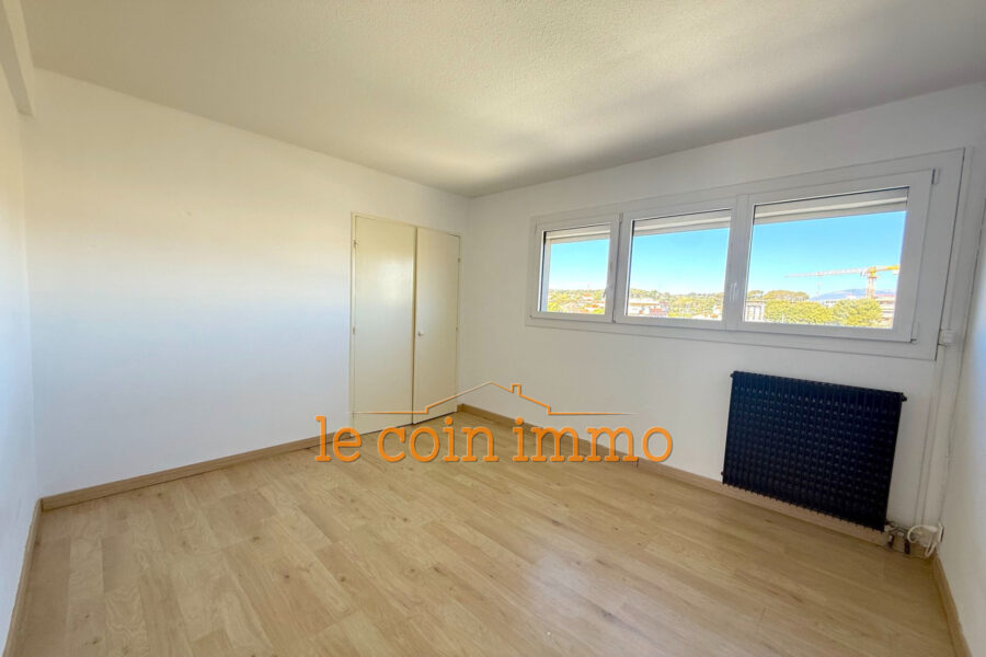 Appartement à vendre à Antibes — Vue parc & jardin — photo 6
