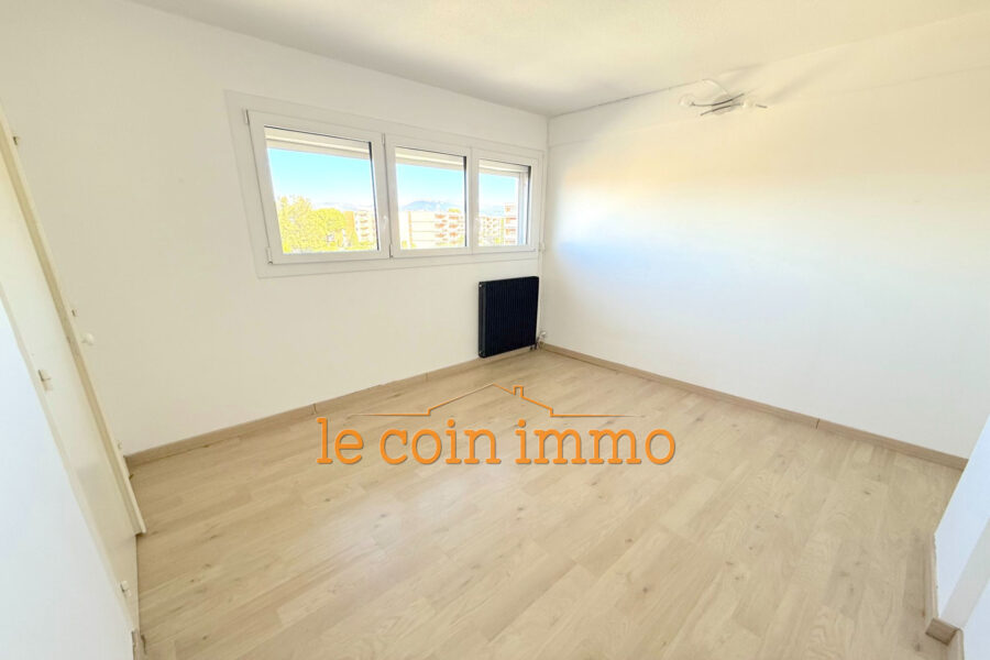 Appartement à vendre à Antibes — Vue parc & jardin — photo 7