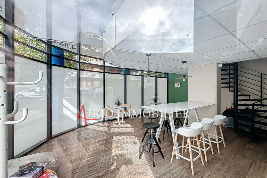 Appartement à vendre à Nice — Vue sur la ville — photo 11