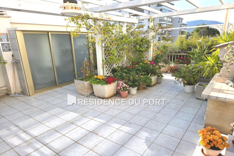 Appartement à vendre à Mandelieu-la-Napoule — Vue mer — photo 7