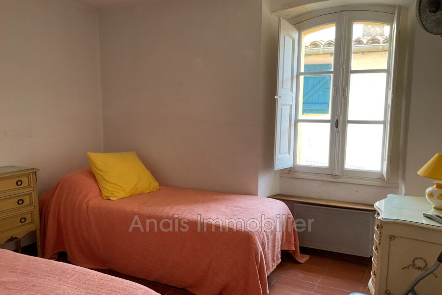 Appartement à vendre à Cogolin — Vue sur la ville — photo 6