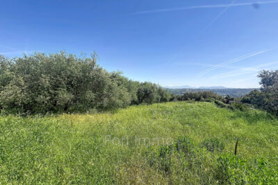 Terrain à vendre à Saint-Laurent-du-Var