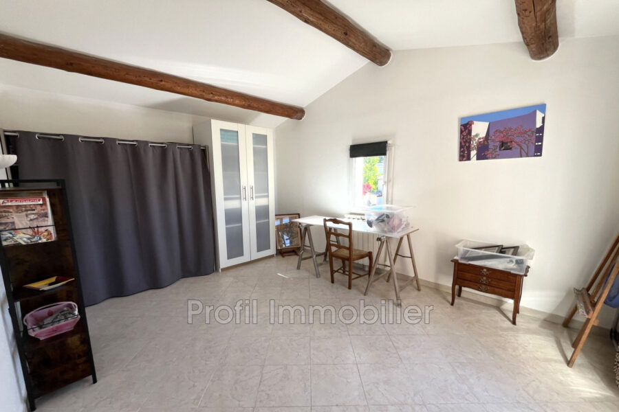 Maison à vendre à Codognan — Vue parc & jardin — photo 12