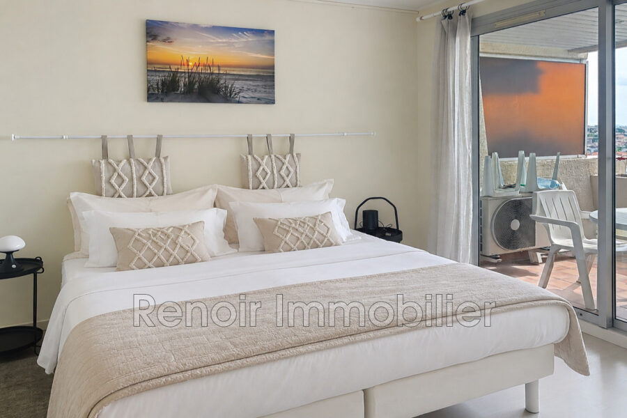 Appartement à vendre à Cagnes-sur-Mer — Vue mer — photo 6
