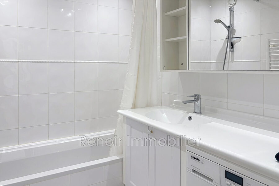 Appartement à vendre à Cagnes-sur-Mer — Vue mer — photo 11