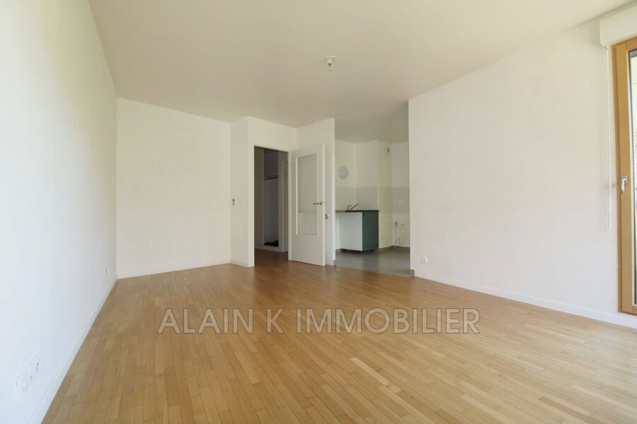 Appartement à vendre à Chaville — Vue sur la ville — photo 4