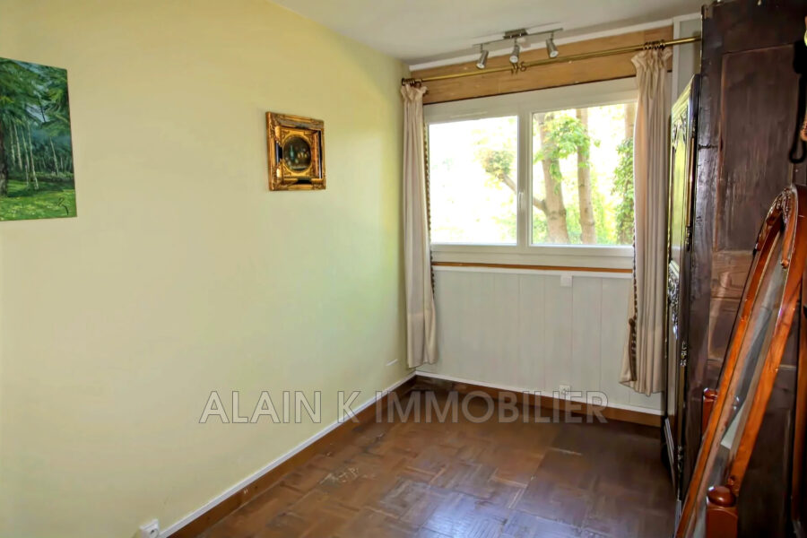 Appartement à vendre à Chaville — Vue parc & jardin — photo 8