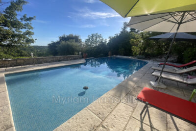 Maison à vendre à Saint-Cézaire-sur-Siagne