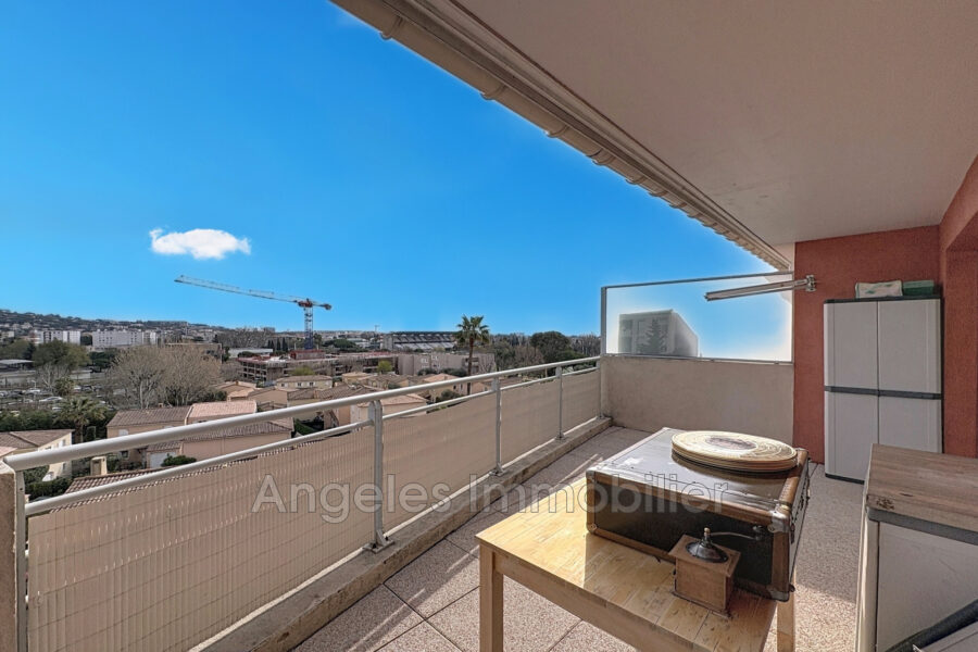 Appartement à vendre à Cannes — Vue sur la ville — photo 2