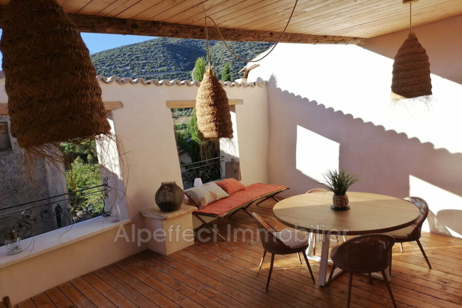 Maison à vendre à Malaucène — Vue montagne — photo 1