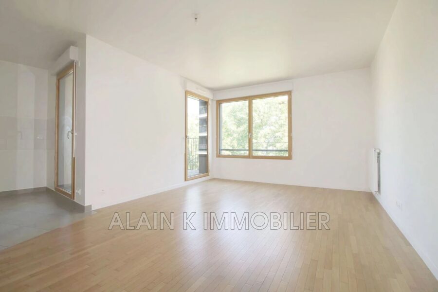 Appartement à vendre à Chaville — Vue sur la ville — photo 3