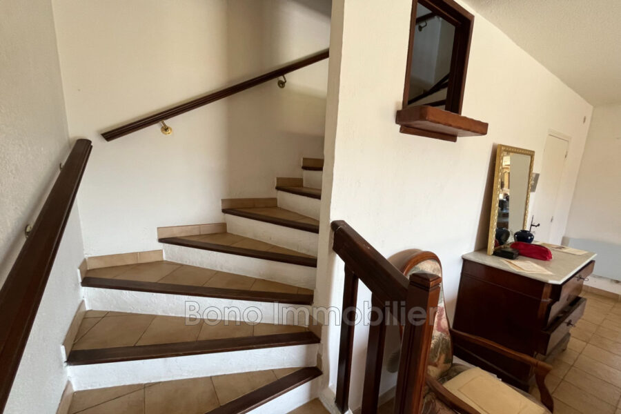 Maison à vendre à Cagnes-sur-Mer — Vue montagne — photo 7
