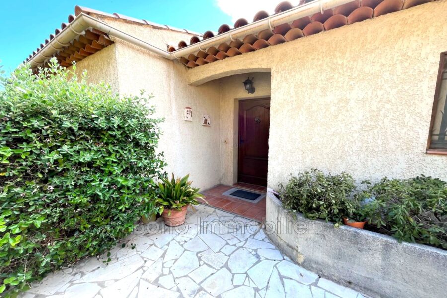 Maison à vendre à Cagnes-sur-Mer — Vue montagne — photo 5
