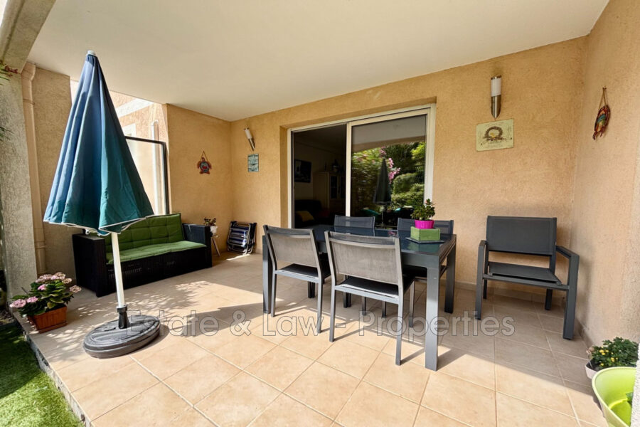 Appartement à vendre à Les Issambres — Vue parc & jardin — photo 4