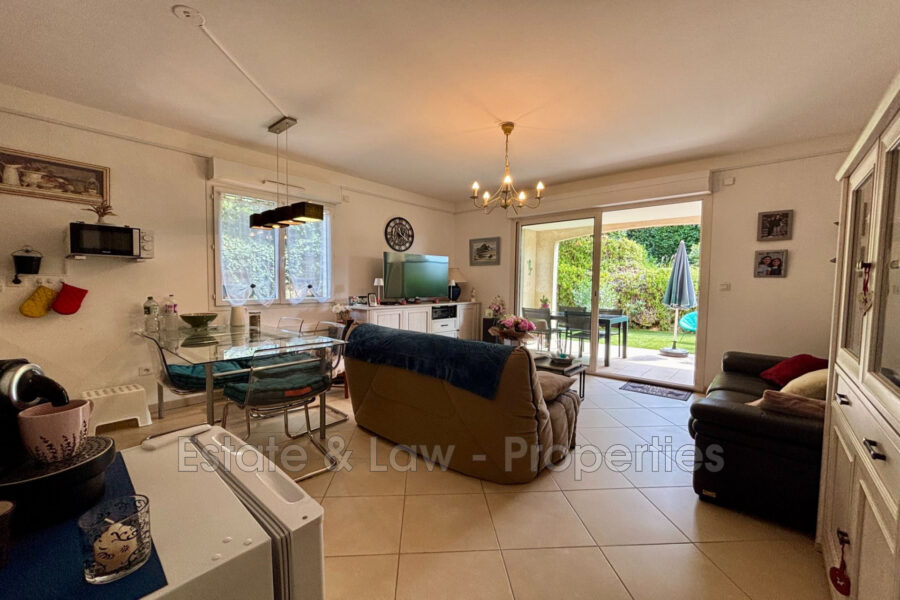 Appartement à vendre à Les Issambres — Vue parc & jardin — photo 5