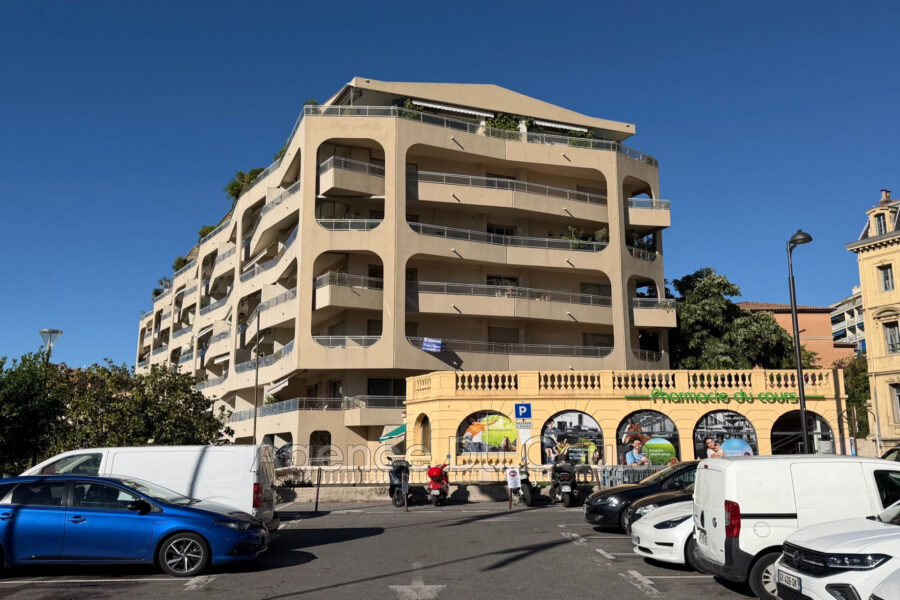 Appartement à vendre à Grasse — Vue mer — photo 3