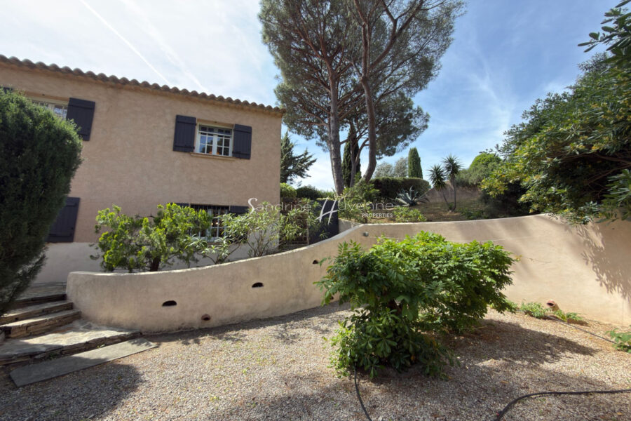 Maison à vendre à La Croix-Valmer — Vue mer — photo 6