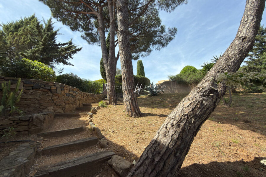 Maison à vendre à La Croix-Valmer — Vue mer — photo 17