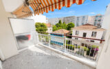Appartement à vendre à Juan-les-Pins — Vue sur la ville — photo 1