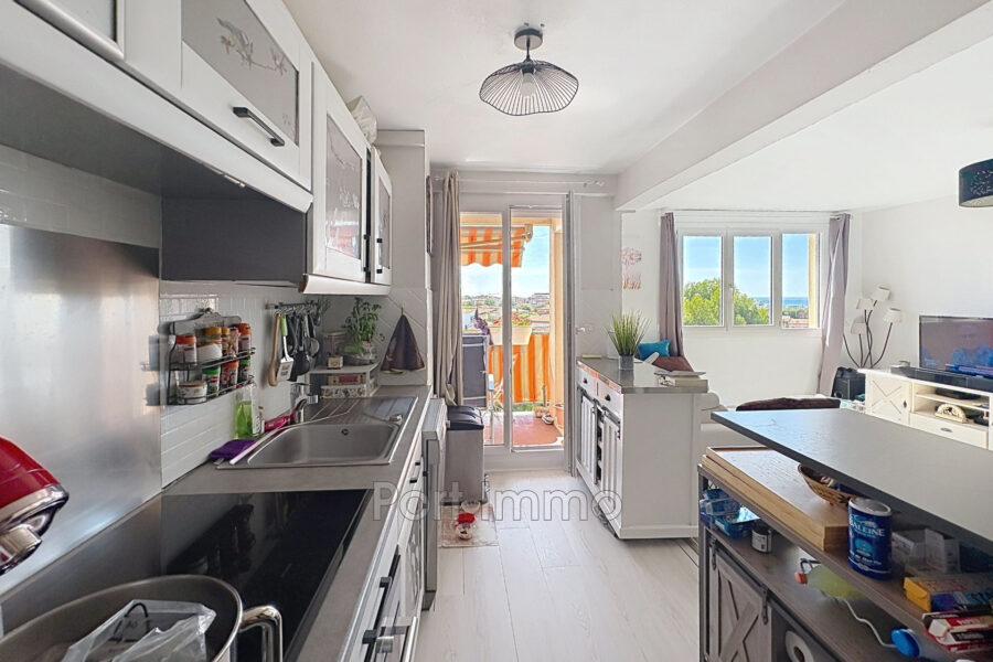 Appartement à vendre à Cagnes-sur-Mer — Vue mer — photo 4