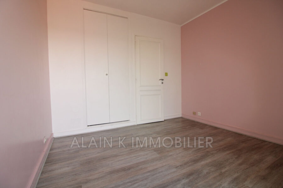 Appartement à vendre à Vélizy-Villacoublay — Vue parc & jardin — photo 12