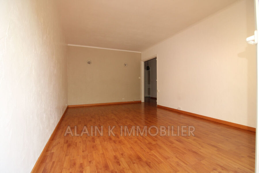 Appartement à vendre à Vélizy-Villacoublay — Vue parc & jardin — photo 5