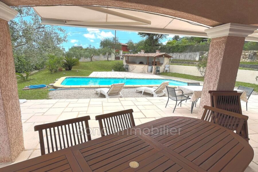Maison à vendre à Saint-Jeannet — Vue montagne — photo 2