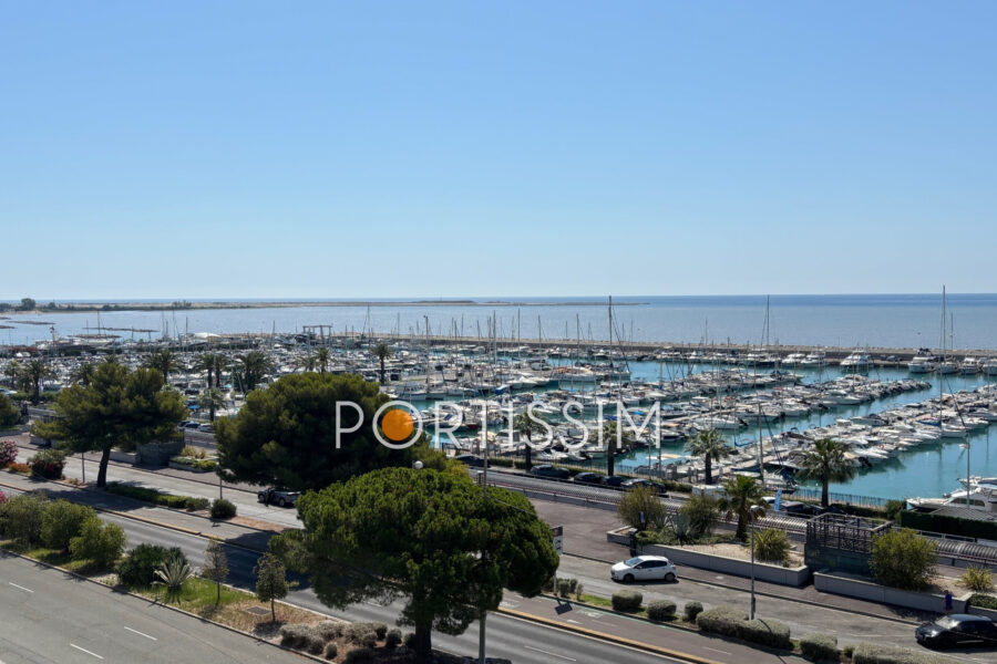 Appartement à vendre à Saint-Laurent-du-Var — Vue mer — photo 3