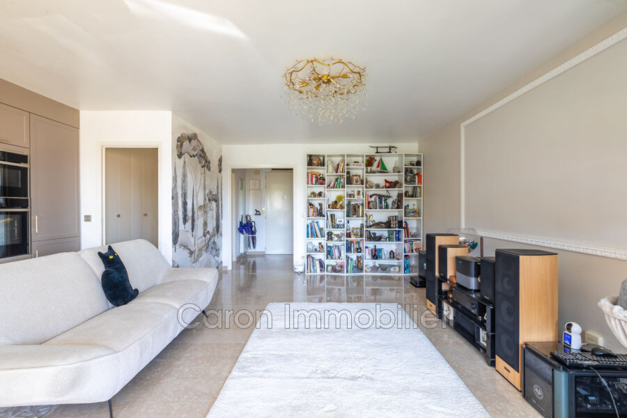 Maison à vendre à Mandelieu-la-Napoule — Vue sur la ville — photo 5