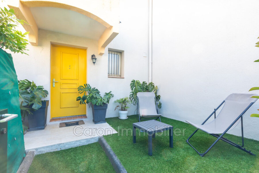 Maison à vendre à Mandelieu-la-Napoule — Vue sur la ville — photo 14