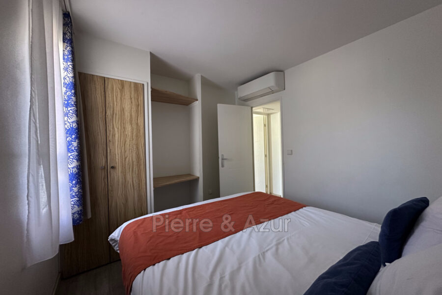 Appartement à vendre à Antibes — Vue parc & jardin — photo 9