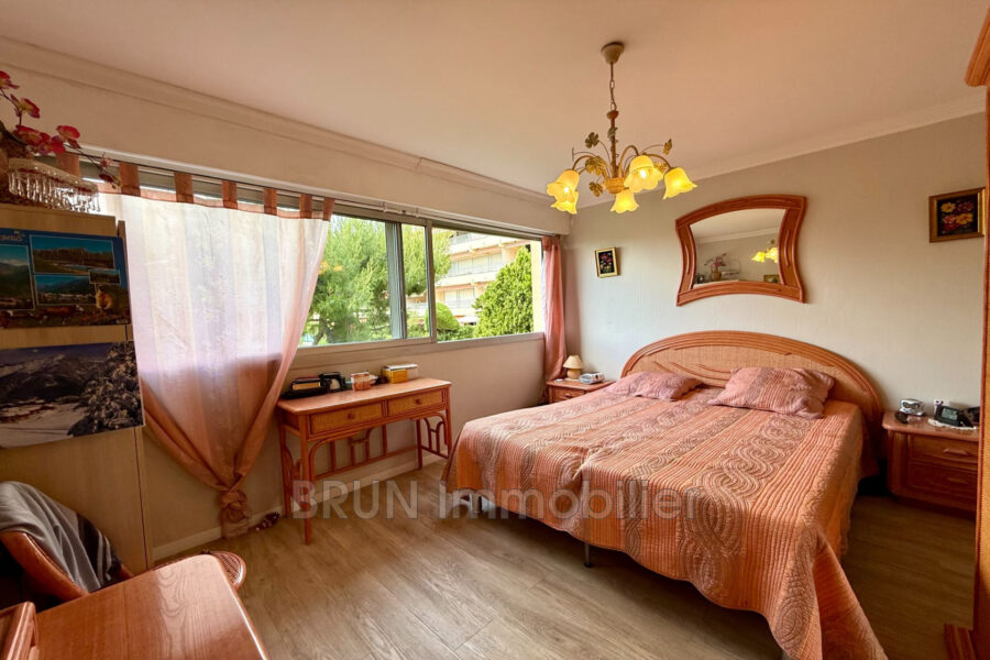 Appartement à vendre à Antibes — Vue mer — photo 12