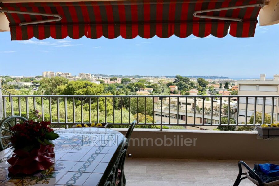 Appartement à vendre à Antibes — Vue mer — photo 3