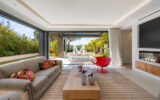 Maison à vendre à Sainte-Maxime — Vue parc & jardin — photo 3
