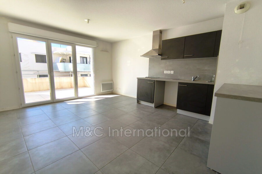 Appartement à vendre à Antibes — Vue sur la ville — photo 5