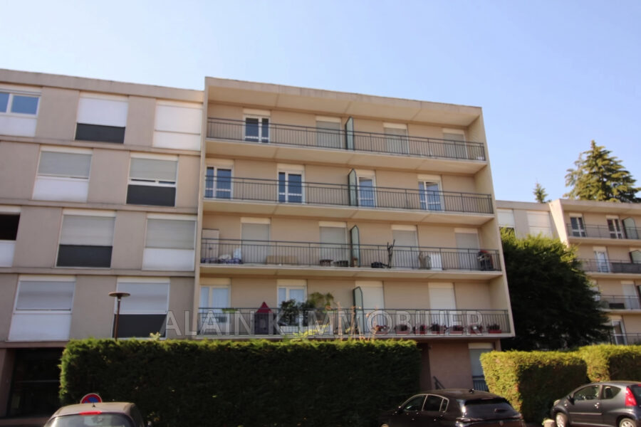 Appartement à vendre à Vélizy-Villacoublay — Vue parc & jardin — photo 19