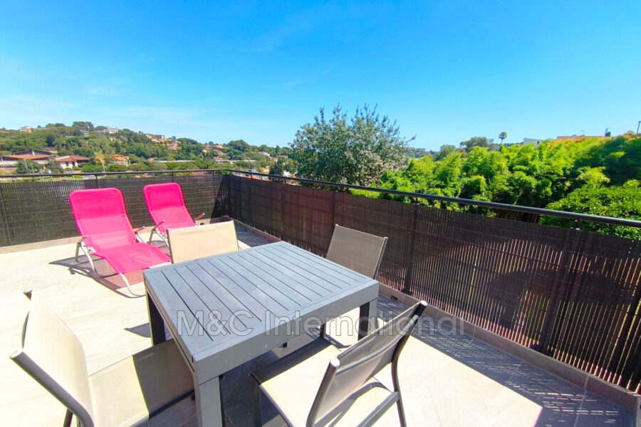 Appartement à vendre à Cagnes-sur-Mer — Vue nature — photo 1