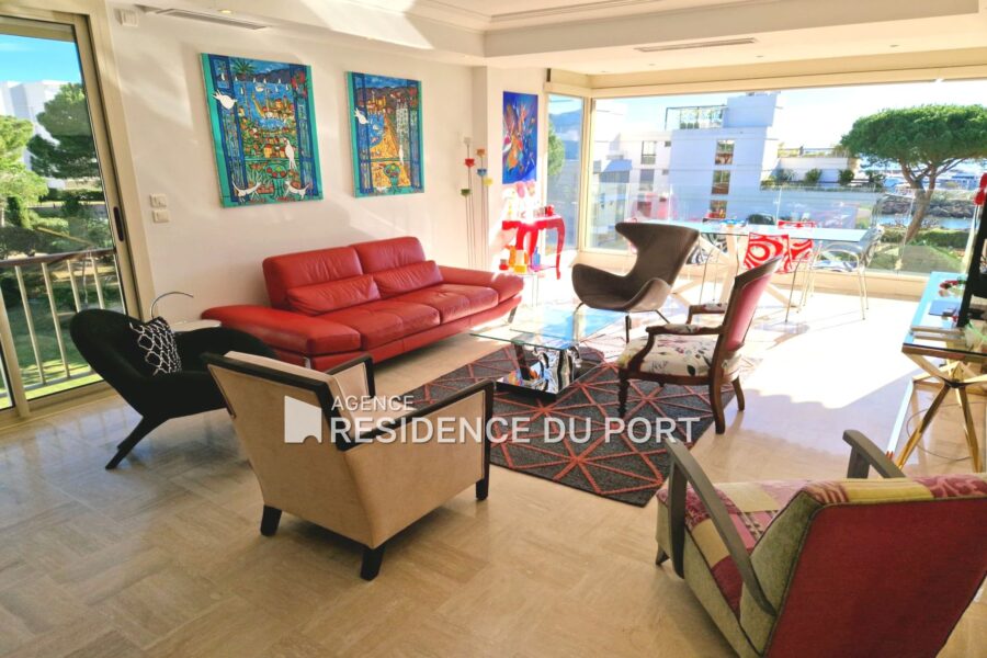 Appartement à vendre à Mandelieu-la-Napoule — Vue marina & port — photo 4