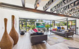 Maison à vendre à Roquefort-les-Pins — Vue parc & jardin — photo 8