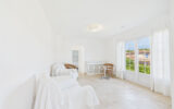 Maison à vendre à Roquefort-les-Pins — Vue parc & jardin — photo 20