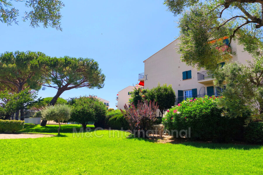 Appartement à vendre à Antibes — Vue parc & jardin — photo 15