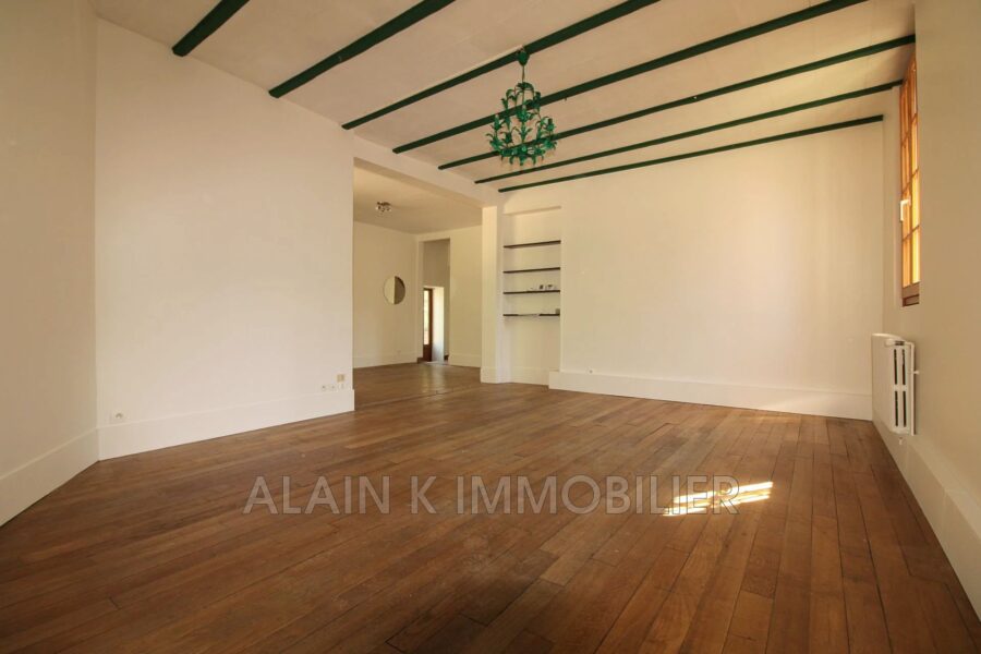 Maison à vendre à Chaville — Vue parc & jardin — photo 2