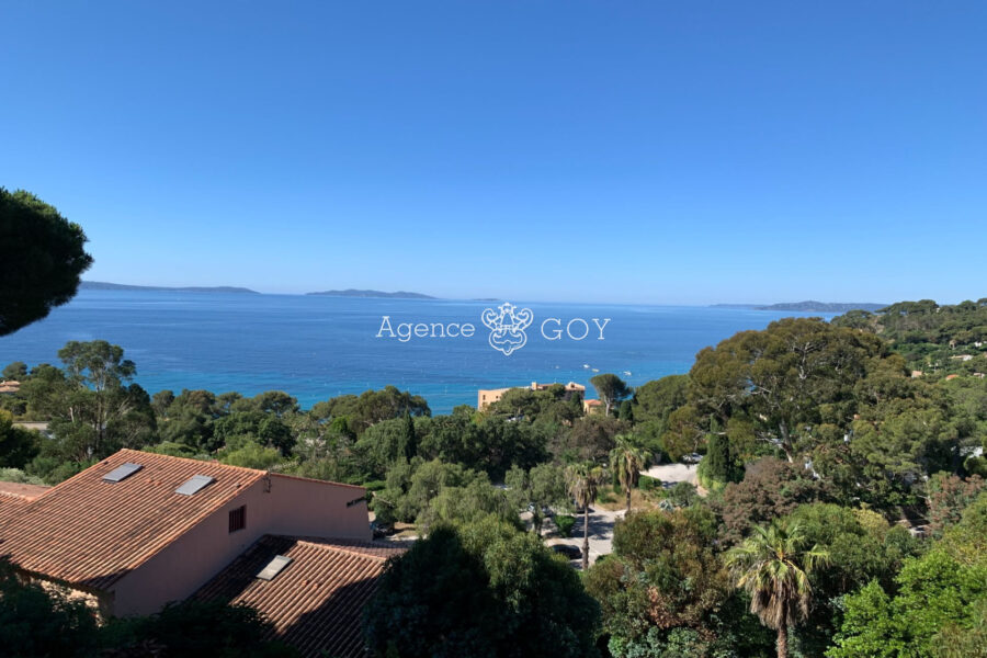 Appartement à vendre à Rayol-Canadel-sur-Mer — Vue mer — photo 2
